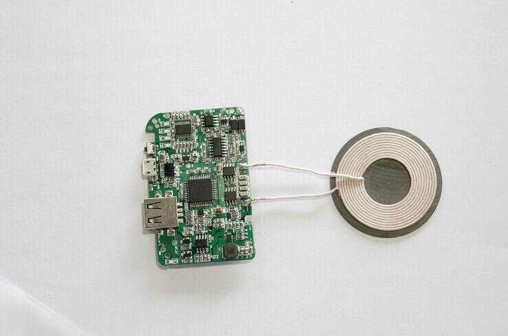 無線充移動電源方案